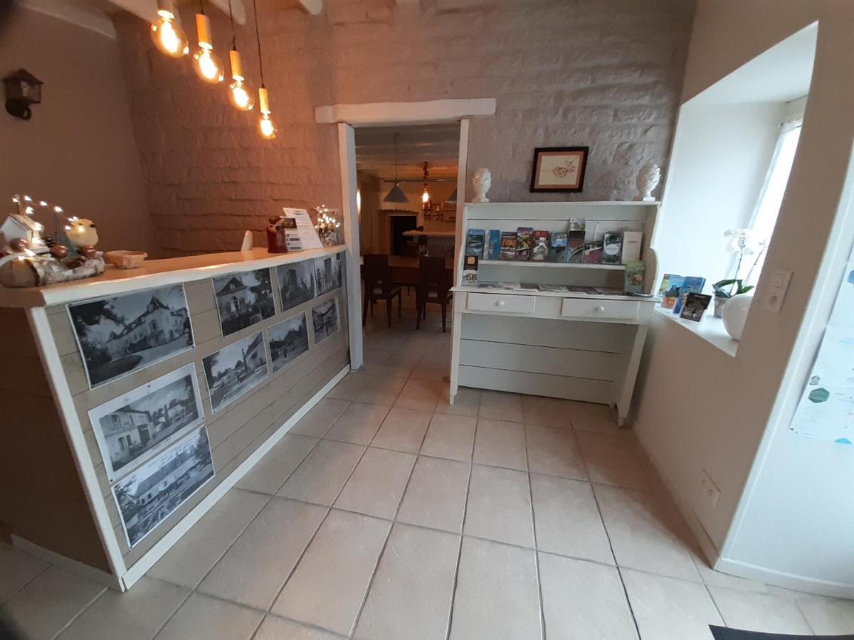 Le Domaine Des Papillons Hotel Beaujeu-Saint-Vallier-et-Pierrejux Екстериор снимка