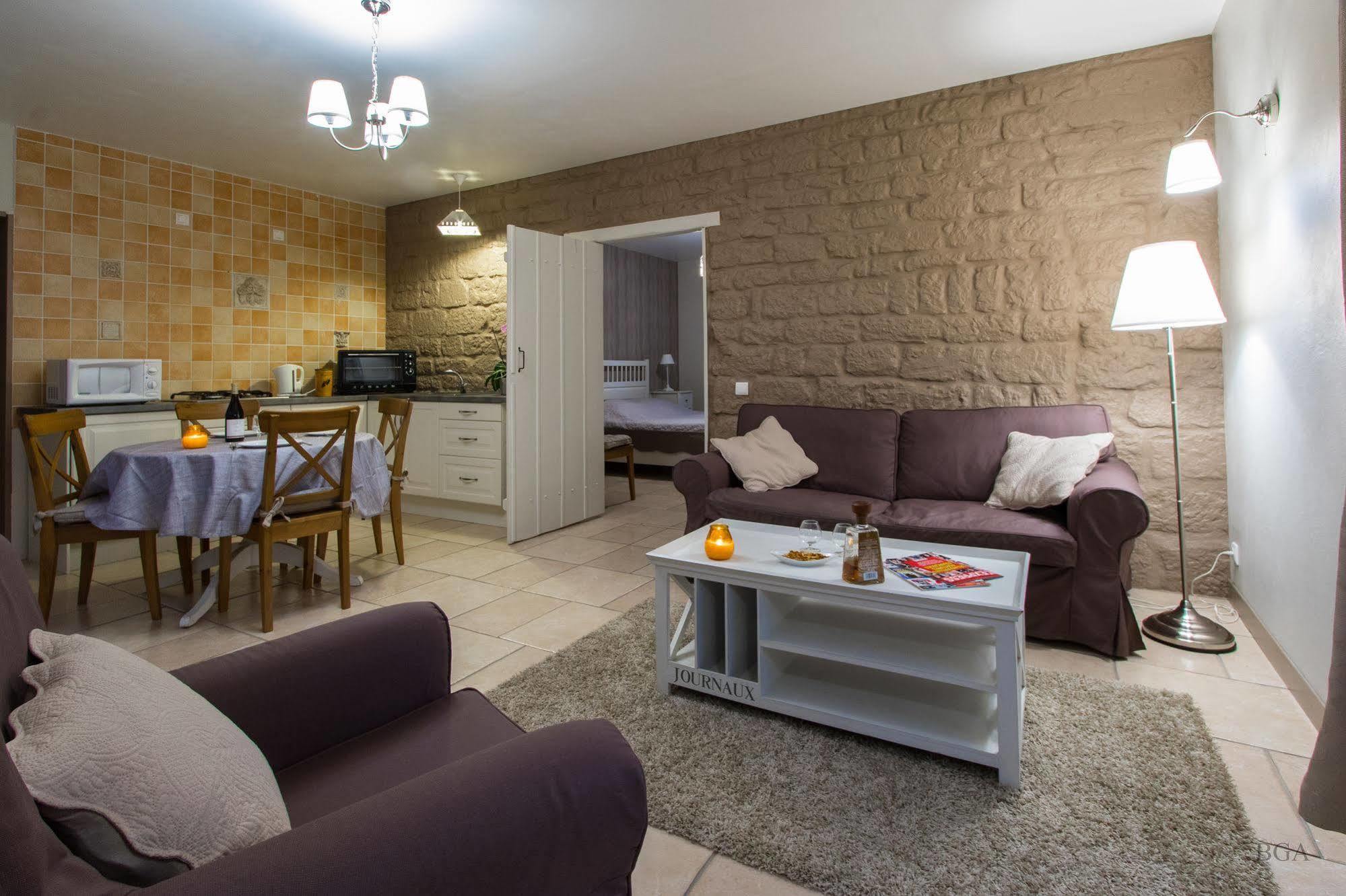 Le Domaine Des Papillons Hotel Beaujeu-Saint-Vallier-et-Pierrejux Екстериор снимка